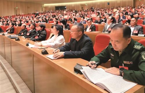 台州市六届人大三次会议 举行第二次全体会议
