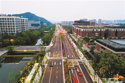 迎亚运 道路靓起来