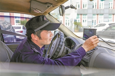 道路不文明现象难逃“法眼”  海曙AI智能“巡检员”上岗