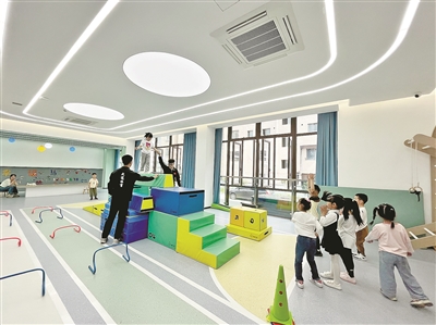 全市未来社区建设迈向“全域”新阶段 今年杭州力争累计建成百个未来社区 临安区未来社区建设提速 加快增补公共服务短板