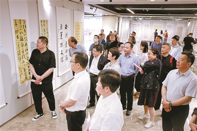 “运河文化情 滨泗一家亲” 滨江泗县联手在杭举办书画名家联展