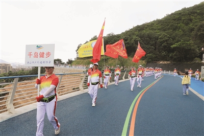 “蓝色长龙”点睛山海画卷  定海东海云廊昨全线开放