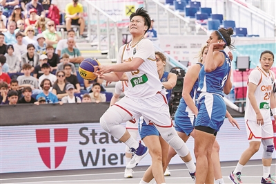 中国三人女篮亮相世界杯，取得两战全胜 浙江姑娘万济圆表现不俗