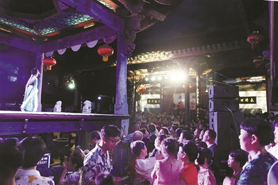 嵊州“村越”火出圈，冠军是位理发师