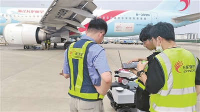 飞行数据解码仅需6.19秒 浙商大成功研发“飞机巡检系统” 助力亚运航班安全出行