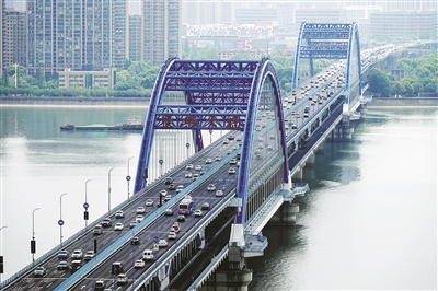 跨过城中那条江 40余座跨江大桥引领杭州现代化国际大都市协调发展