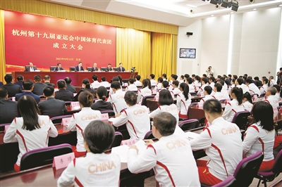 杭州亚运会中国体育代表团浙江选手占十分之一强，其中杭州38人参赛