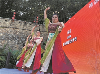 为少年插上科技的翅膀  温州市科技中学落户绣山中学