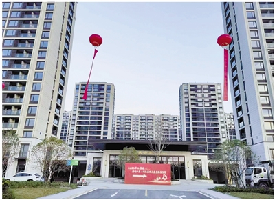 一份特殊的“新年礼物” 西湖区回迁群众喜提新居