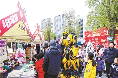 “钱塘造”集中亮相 主会场拉动销售800万元 钱塘造嗨购节“焐暖”冬日消费