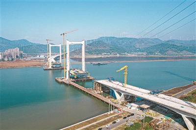 六横公路大桥梅山水道 引桥贯通