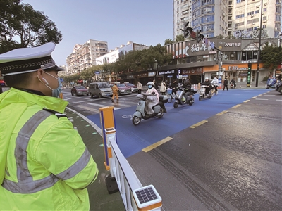 彩色路面 人车分流