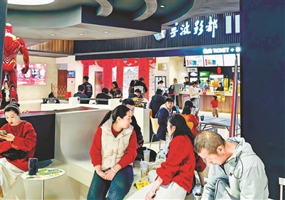 全国春节档票房创新高  如何看待宁波电影市场表现平平
