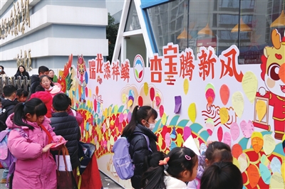 仪式感拉满！中小学校“花式”迎开学