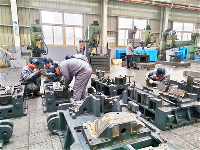 参与新能源车型开发 模具生产全面提速 “炜驰模具”新年竞逐新赛道