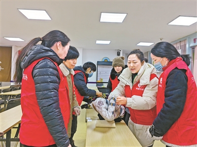 “云端”精准匹配，主打“即时快招”  ——“甬上零工市场”观察之二