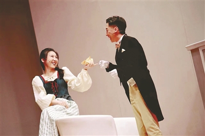 你好，契诃夫！ 杭话荒诞情感喜剧《四分之三经典》亮相热浪演出季