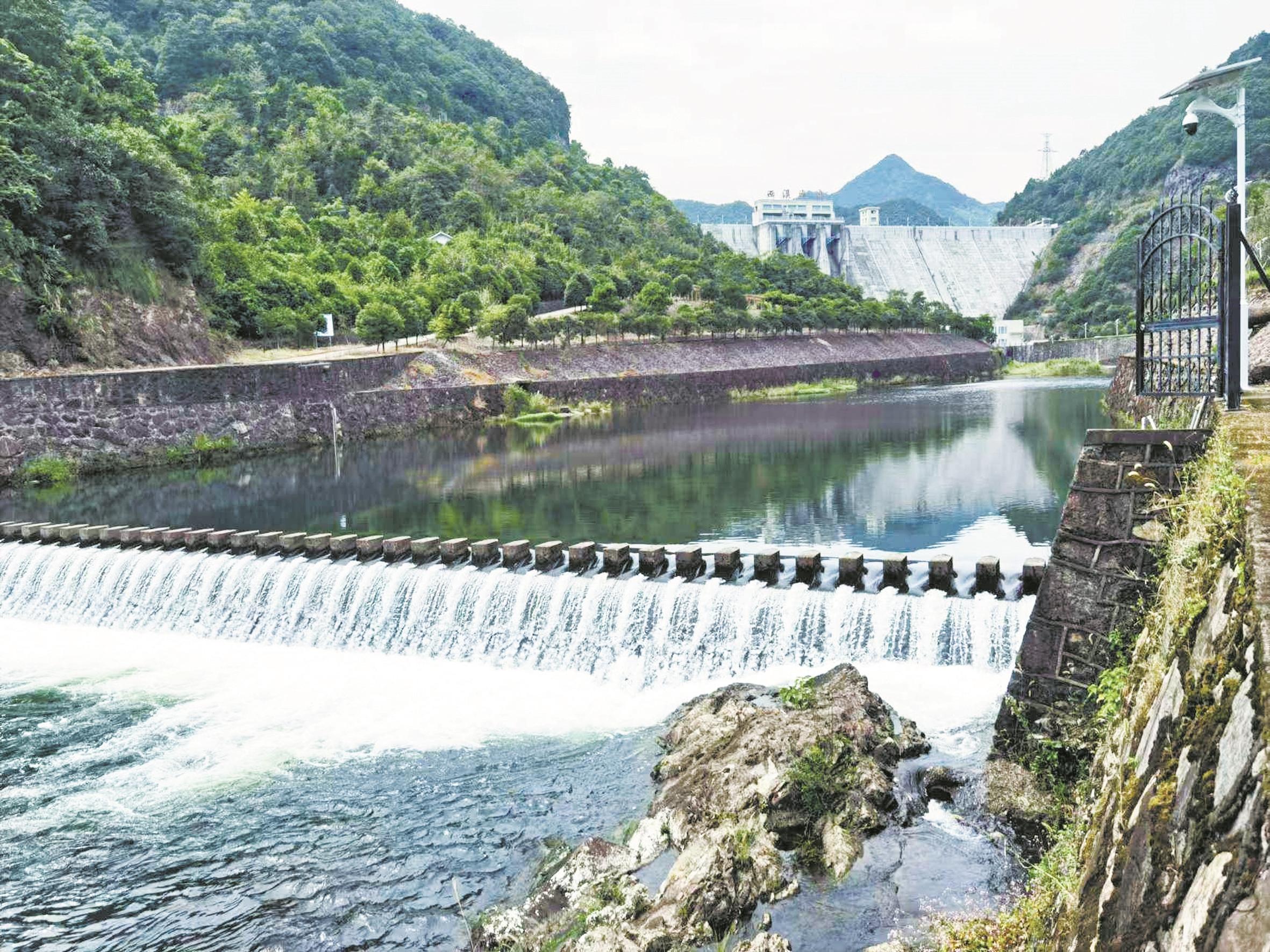 宁波在全省率先实现 小水电站生态流量实时监测全覆盖